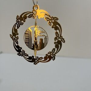 Vtg Marshall Fields 24 kt Gold Finish 3D Christmas Ornament Chicago Water Tower